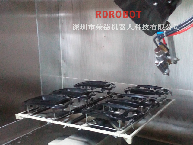 汽車DVD面板機(jī)器人自動(dòng)噴涂