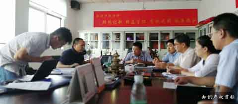 榮德機(jī)器人-中國(guó)民族品牌噴涂機(jī)器人